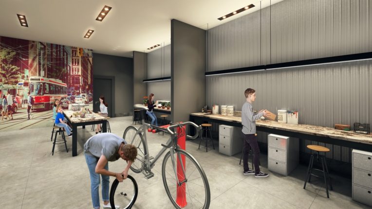 Reunion Crossing Condos & Urban Towns Garage