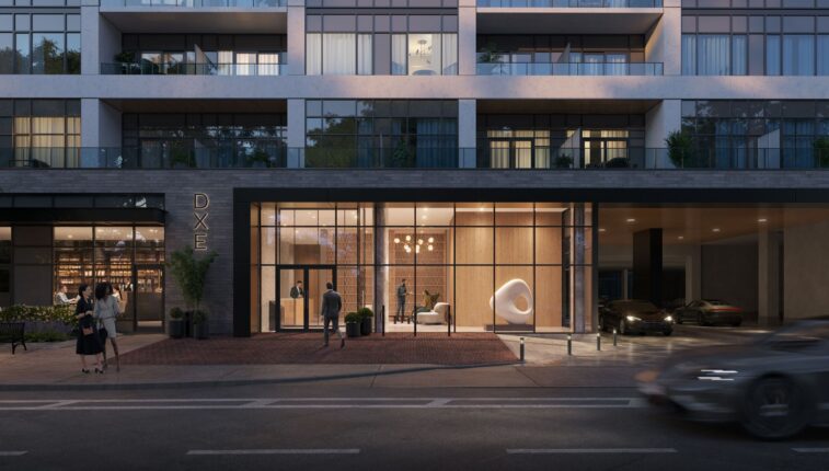 Lakeview DXE Club Condos Entrance